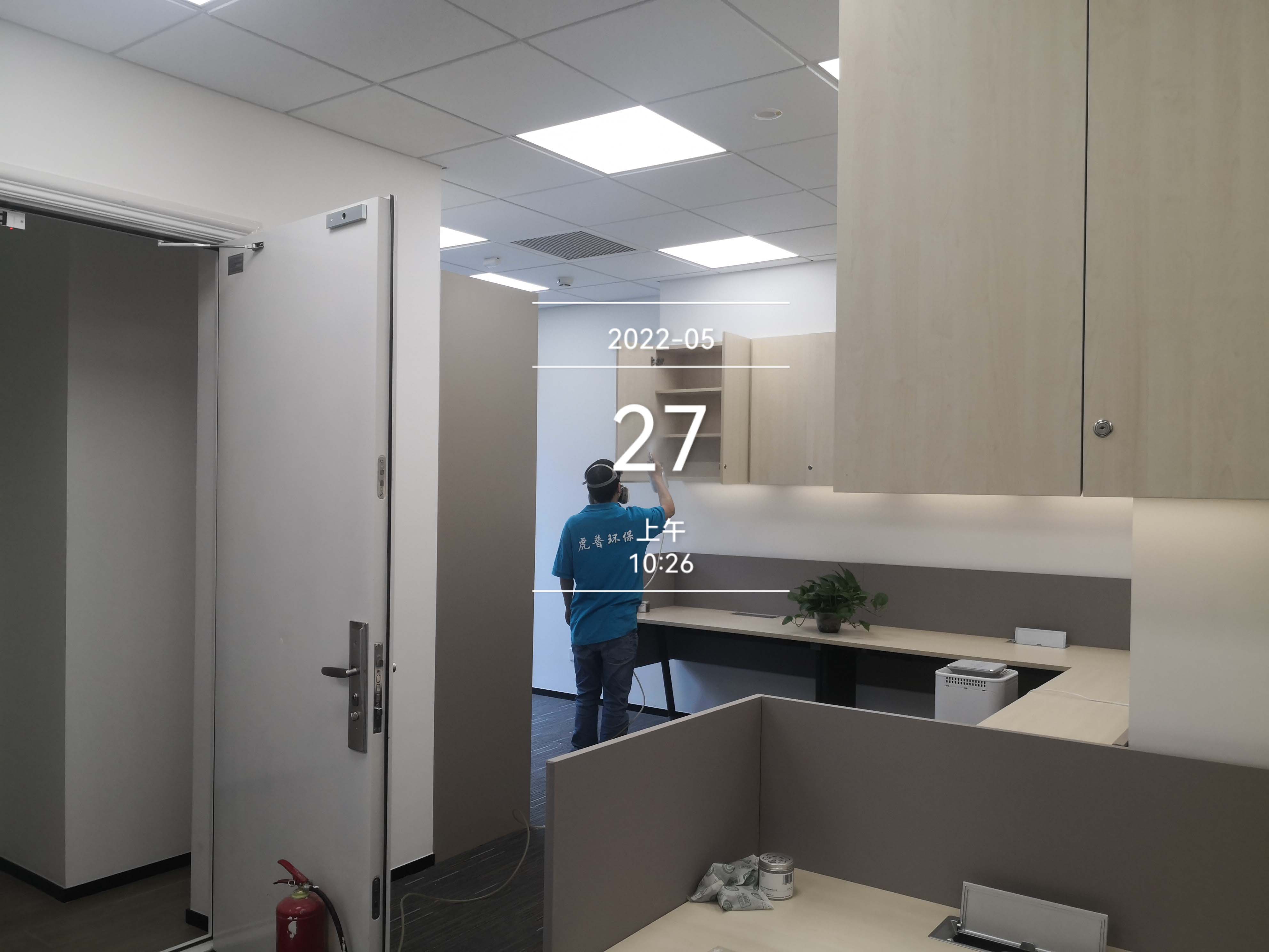 �F��·�����ȩ